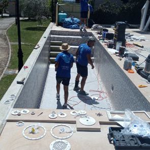 Jedacon terminar piscina