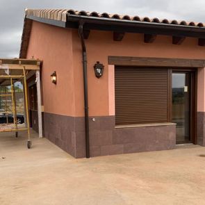 Jedacon casa familiar