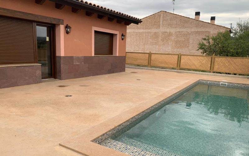 Jedacon casa con piscina